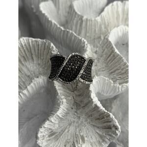 JWBR 925 Sterling Silver Black & White Diamonds Ring Size 7